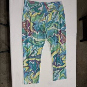 No Boundaries Pastel Swirl Leggings